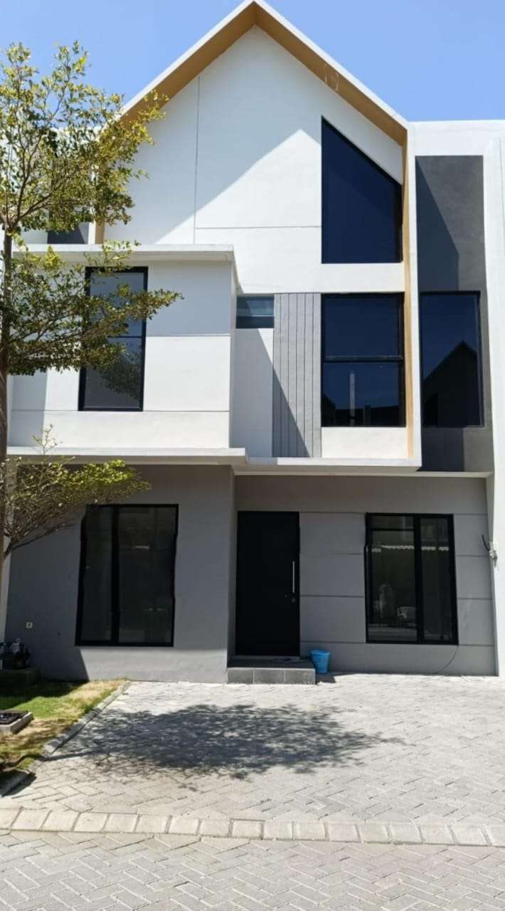 Disewakan Rumah Minimalis Modern di Easten Park Surabaya Barat - Image 1