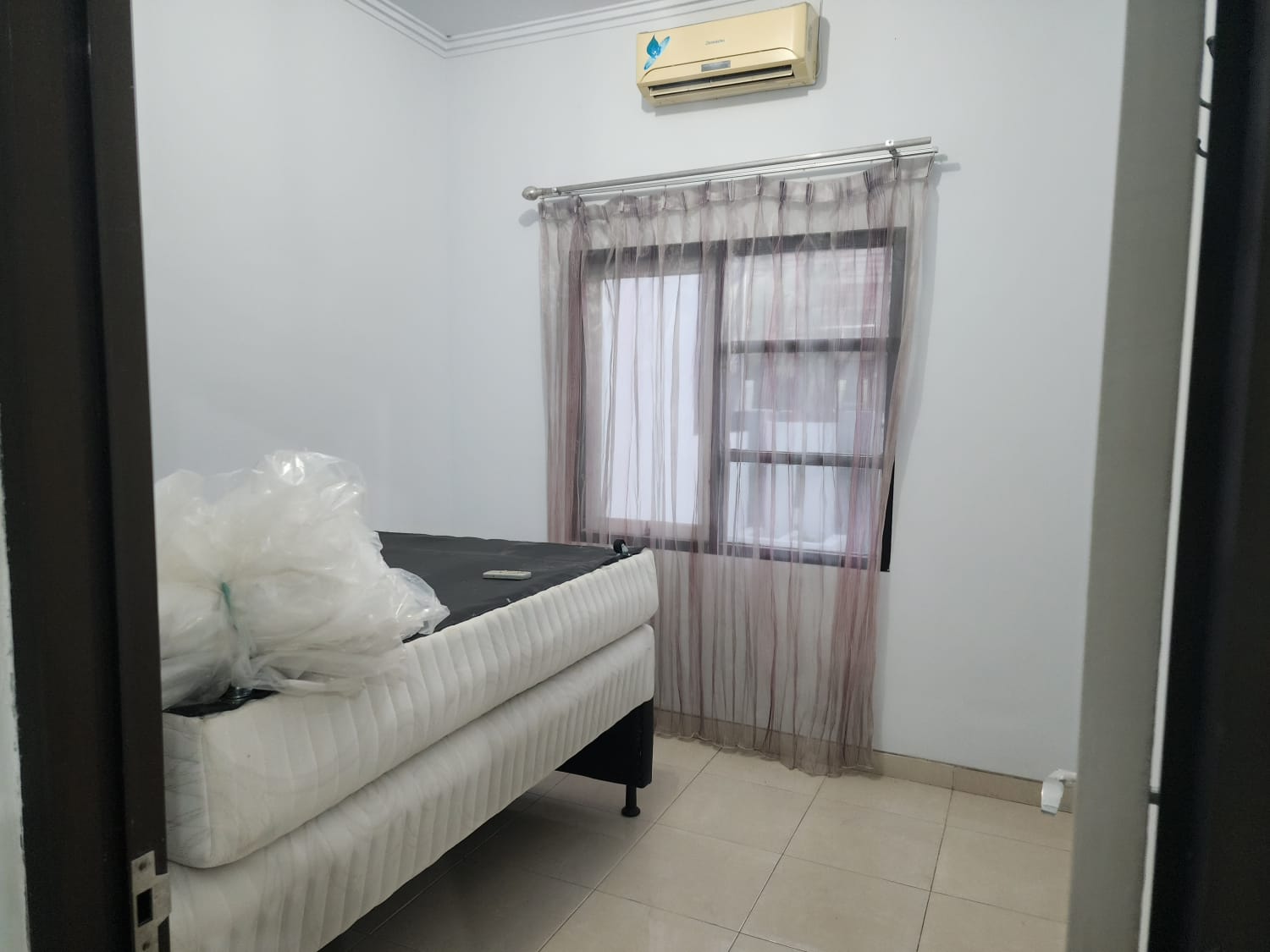 Dijual Rumah Bagus Nyaman di Deltasari Estate Wilayah Sidoarjo - Thumbnail 4