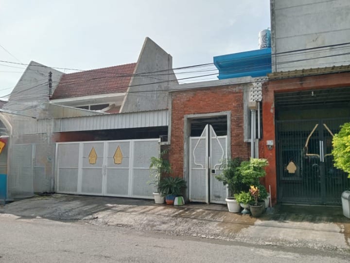 Dijual Rumah Nyaman Strategis di Wilayah Surabaya Timur - Image 1