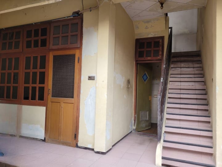 Dijual Rumah Nyaman di Wilayah Tumapel Surabaya Pusat - Thumbnail 2