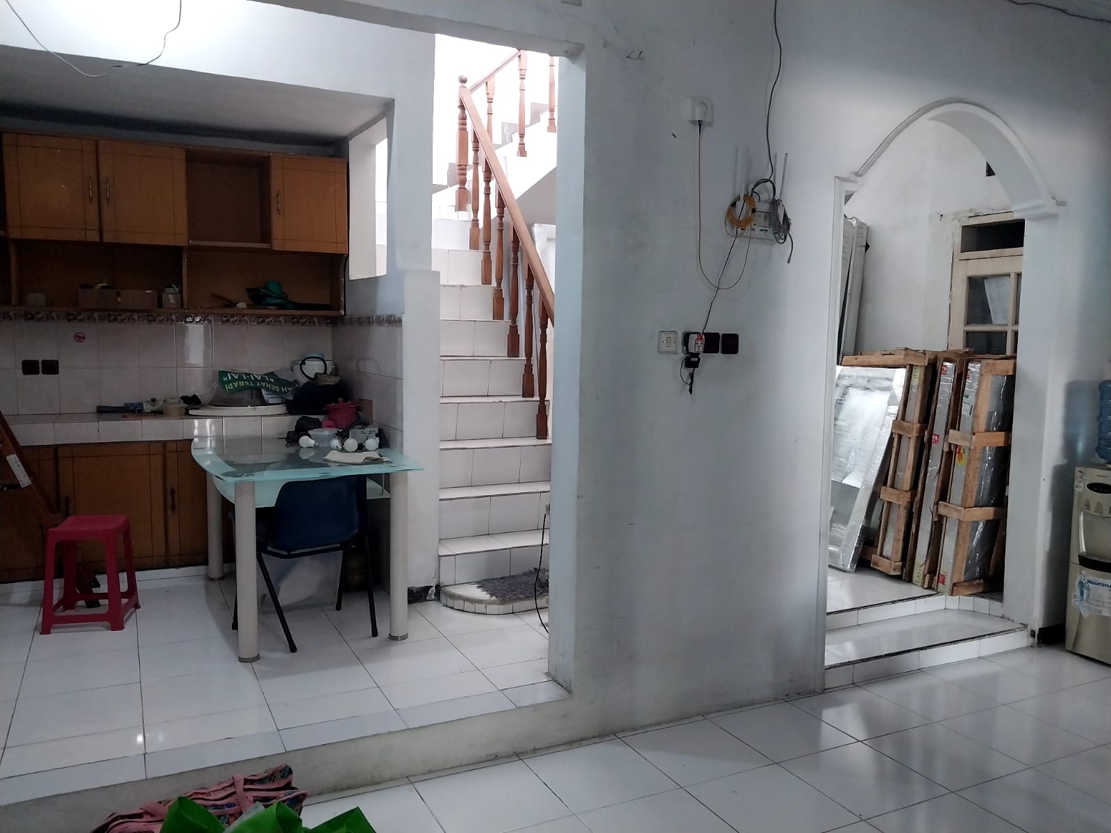 Dijual Cepat Rumah Strategis di Candi Lontar Utara, Surabaya Barat - Image 1