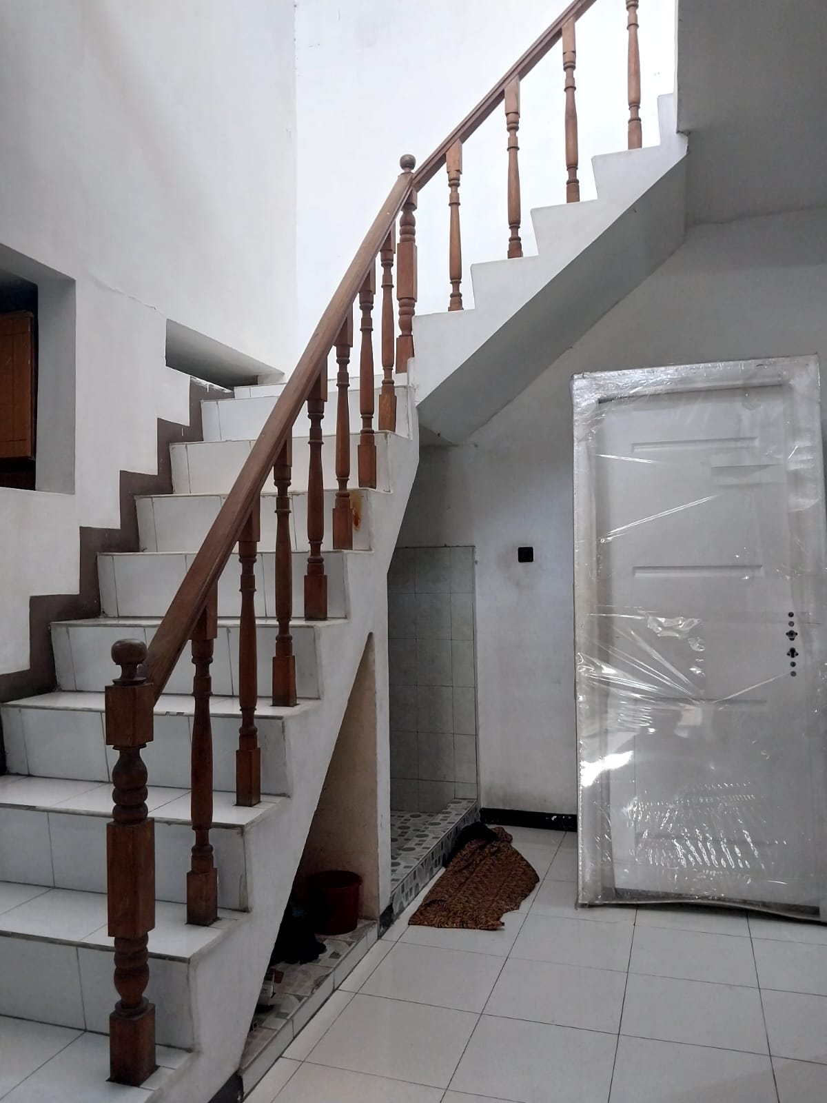 Dijual Cepat Rumah Strategis di Candi Lontar Utara, Surabaya Barat - Thumbnail 2