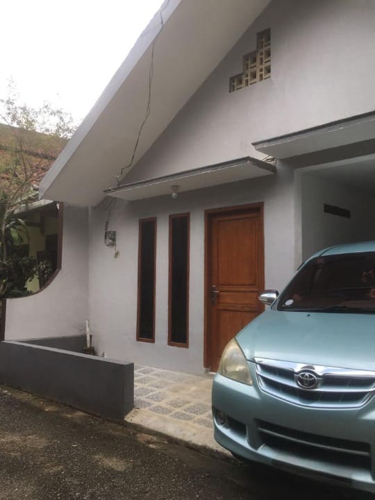 Dijual 2 Rumah Jejer Bagus Nyaman di Wilayah Banjarnegara - Image 1