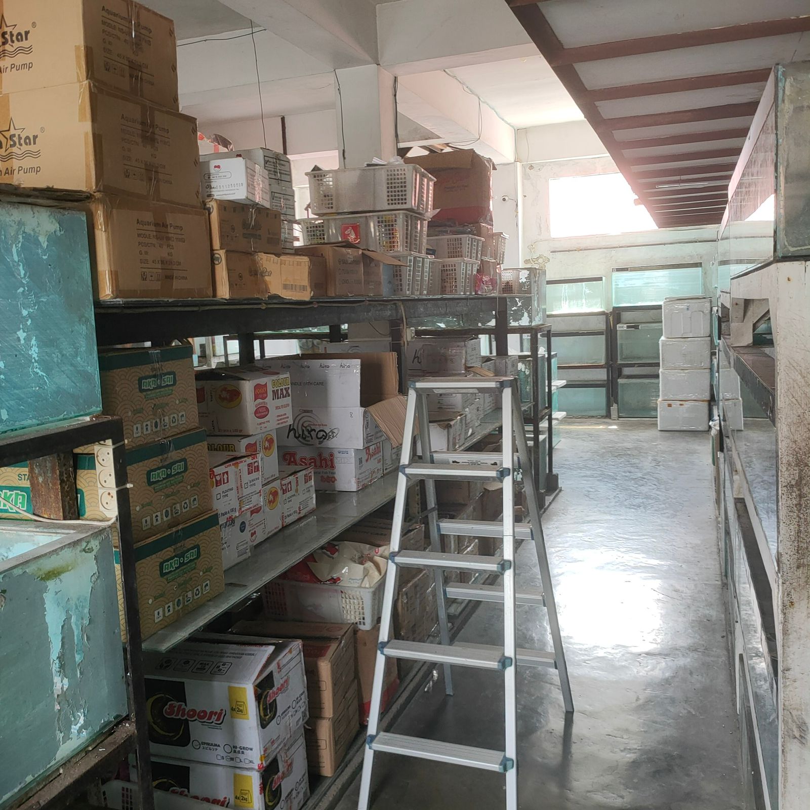 Dijual Rumah 3,5 Lantai Cocok Untuk Usaha di Wilayah Dupak Surabaya Pusat - Thumbnail 2