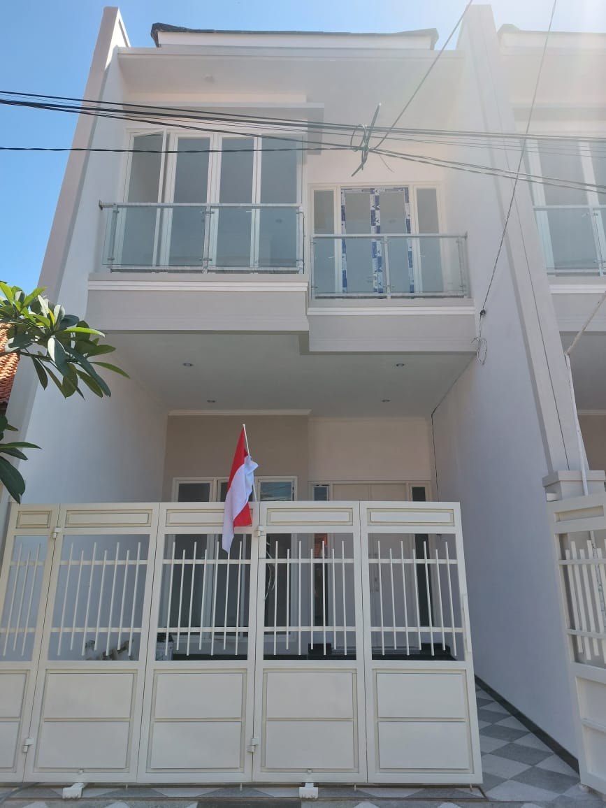 Dijual Rumah Mewah Murah Siap Huni di Wilayah Mulyosari Utara Surabaya Timur - Image 1