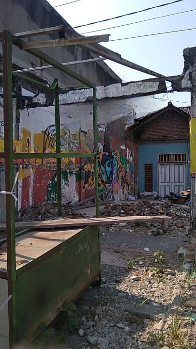 Dijual Tanah Dan Bangunan Strategis di Wilayah Surabaya Barat - Image 1