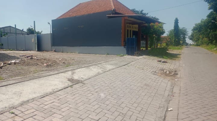 Dijual Gudang dan Toko Luas Strategis di Wilayah Gresik - Thumbnail 3