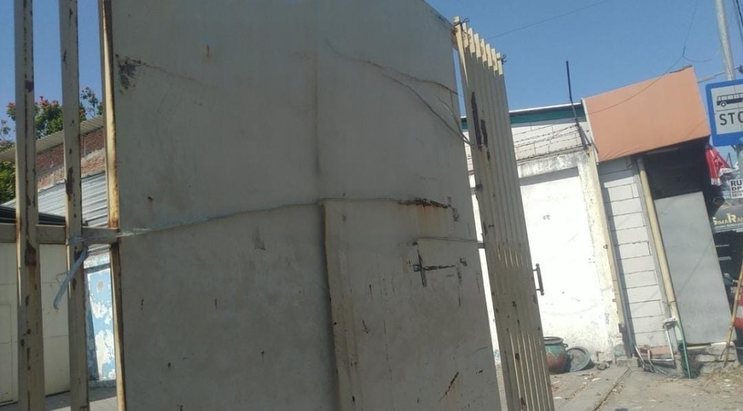 Disewakan Gudang Strategis di Kawasan Raya Lontar Surabaya Barat - Image 1