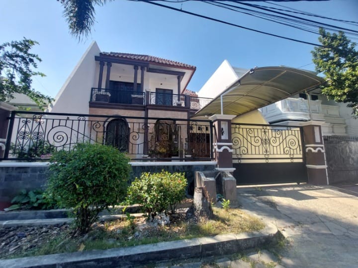 Disewakan Rumah Mewah Luas Di Wilayah Surabaya Selatan - Image 1