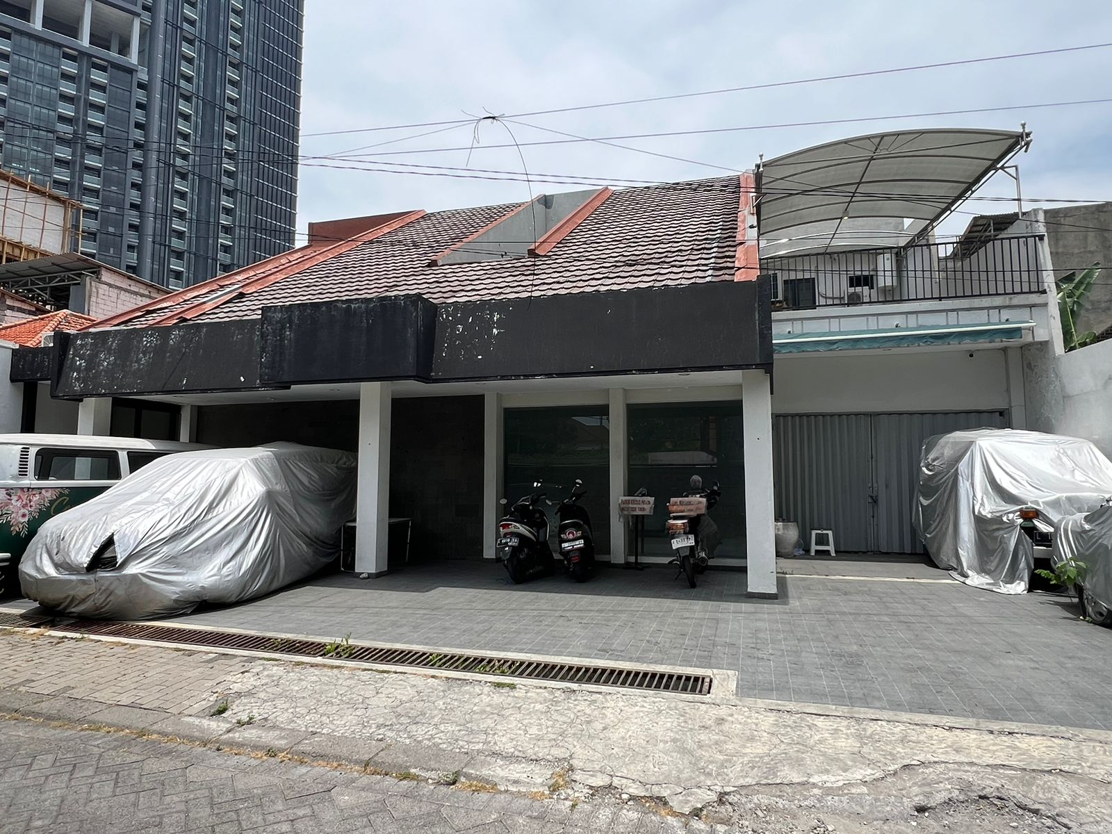 Rumah Dijual Lokasi Strategis Putat Gede Surabaya Barat - Image 1