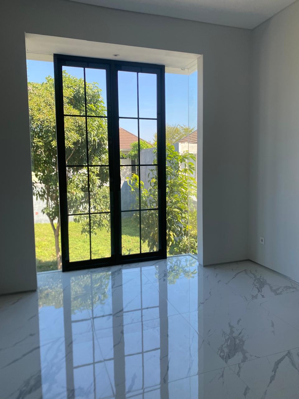 Dijual Rumah Bagus Nyaman Citraland Wilayah Surabaya Barat - Thumbnail 3