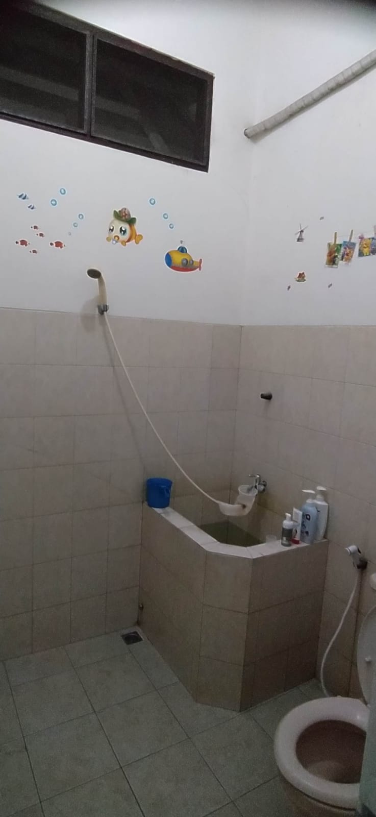 Dijual Rumah Strategis Siap Huni di Kawasan Ikan Mungsing Surabaya Utara - Thumbnail 2