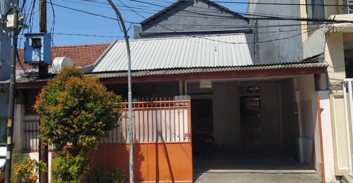 Dijual Rumah Strategis Siap Huni di Kawasan Ikan Mungsing Surabaya Utara - Image 1