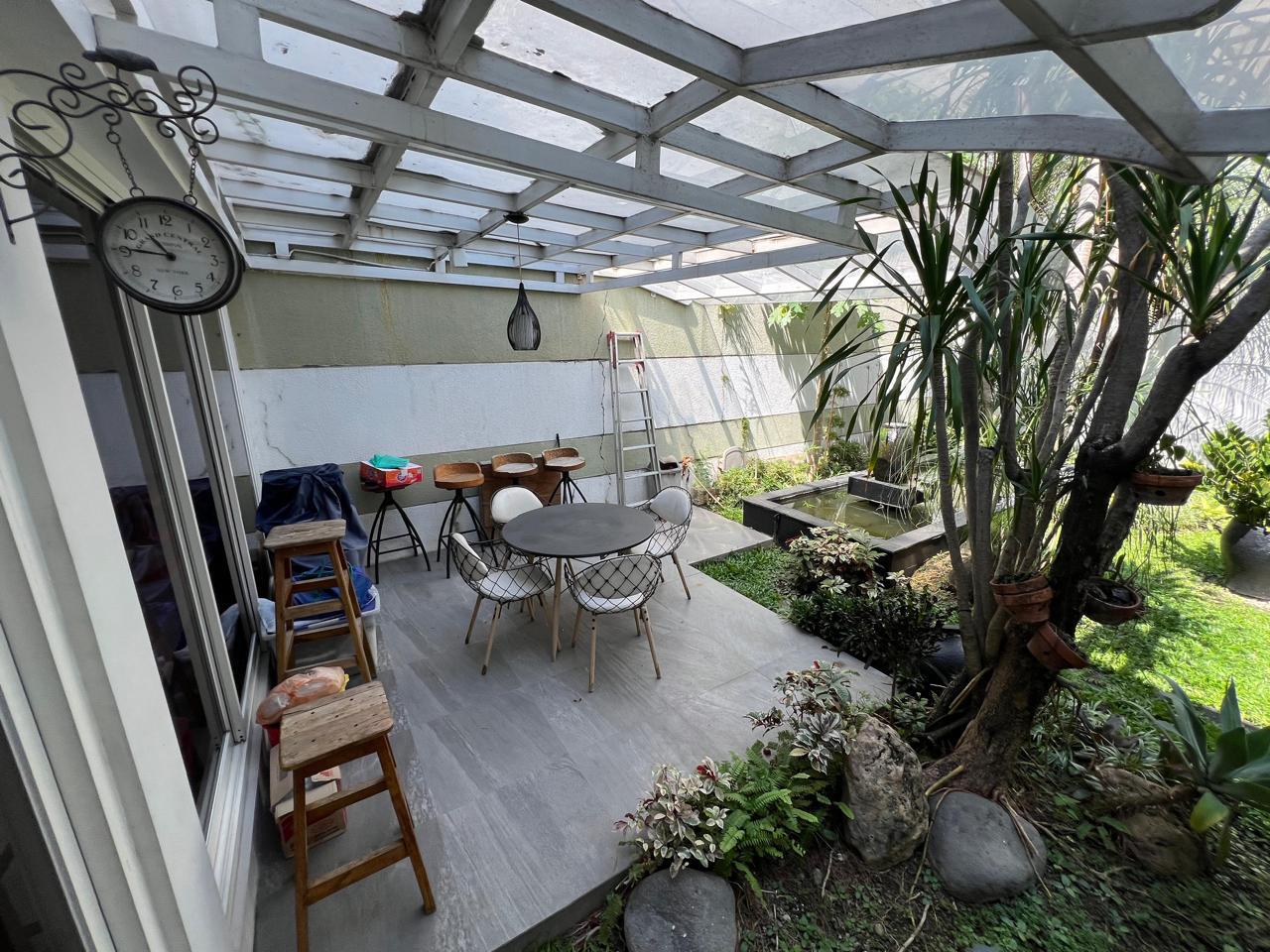 Dijual Rumah Nyaman di Lokasi Citraland Surabaya Barat - Image 1