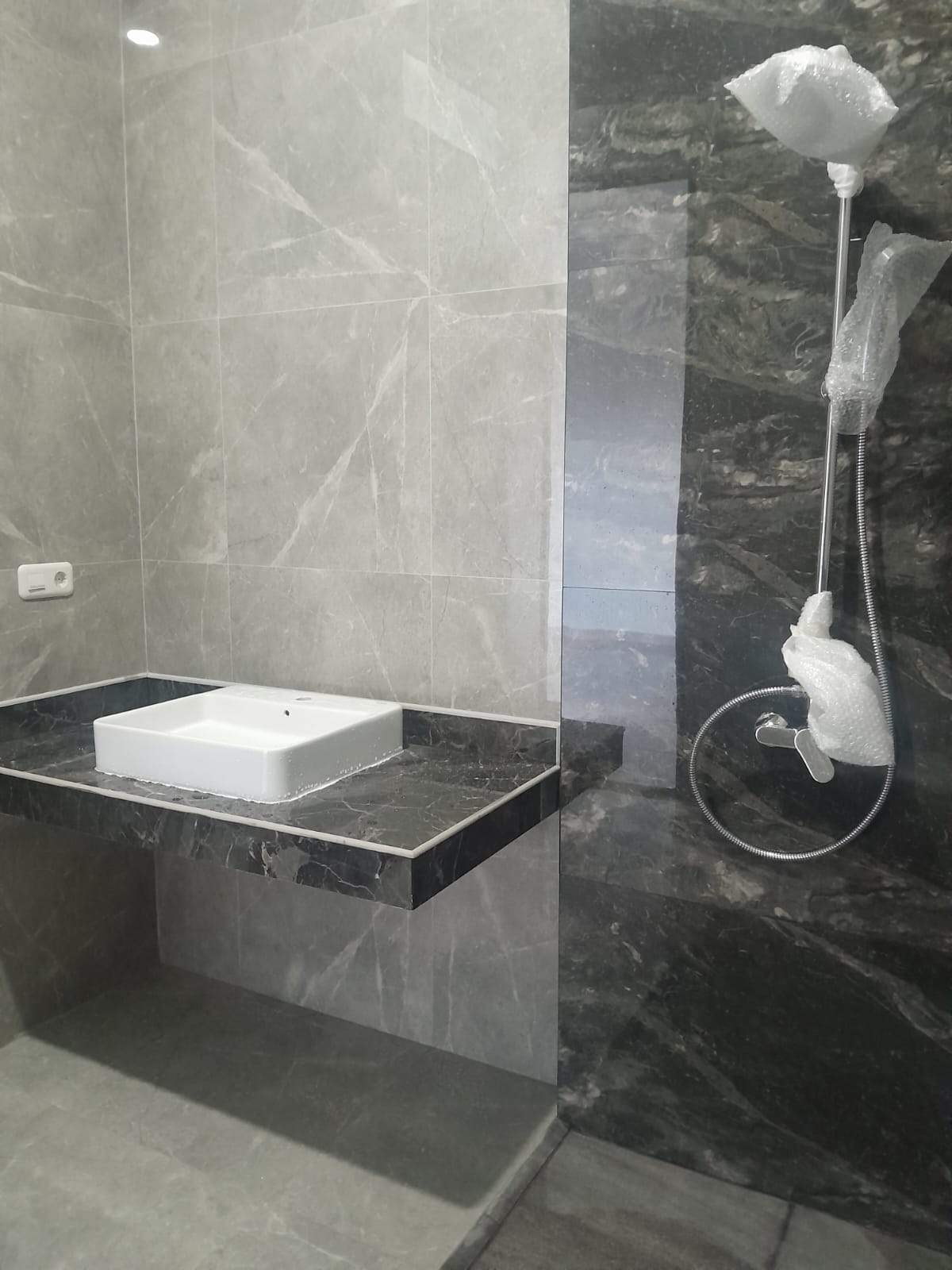 Dijual Rumah Mewah Nyaman Citraland Wilayah Surabaya Barat - Thumbnail 3