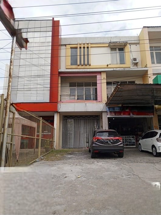 Disewakan Ruko Bagus Raya Lontar Surabaya Barat - Image 1