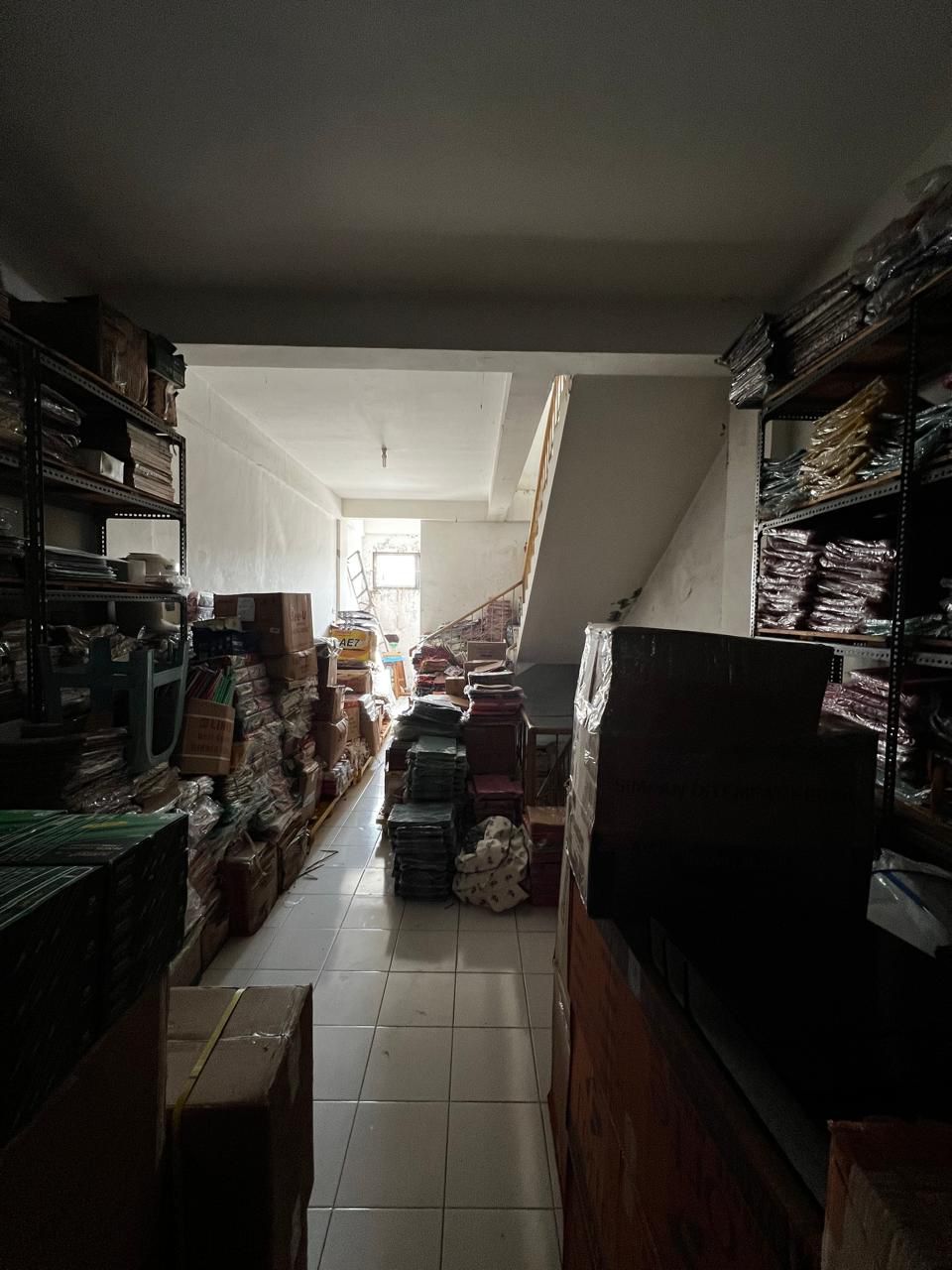 Dijual Ruko Strategis 3 lantai Surabya Timur - Image 1