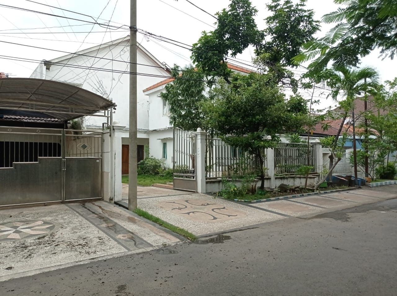 Dijual Rumah Strategis Taman Bendul Merisi Surabaya Selatan - Image 1