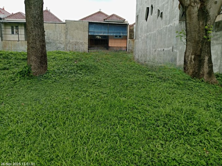 Dijual/Disewakan Tanah Kavling Strategis Raya Royal Park Citraland Utama Surabaya Barat - Image 1