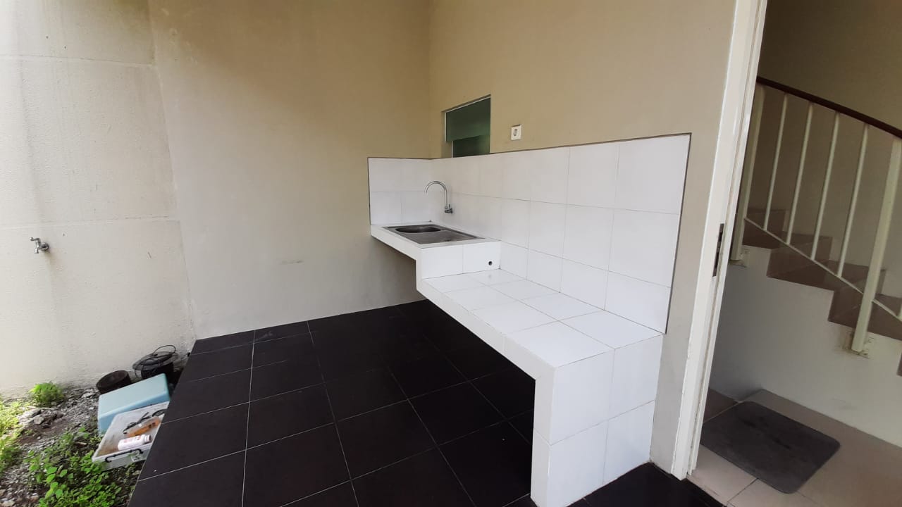 Dijual Rumah Bagus Asri di Northwest Park Wilayah Surabaya Barat - Thumbnail 4