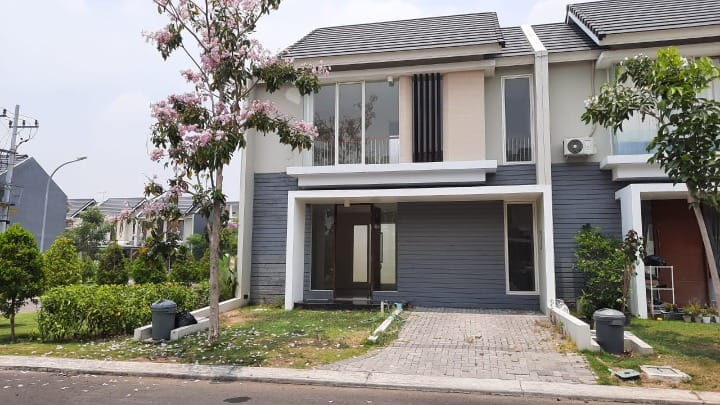 Dijual Rumah Bagus Asri di Northwest Park Wilayah Surabaya Barat - Image 1