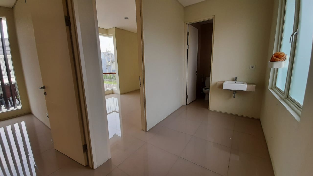 Dijual Rumah Bagus Asri di Northwest Park Wilayah Surabaya Barat - Thumbnail 2