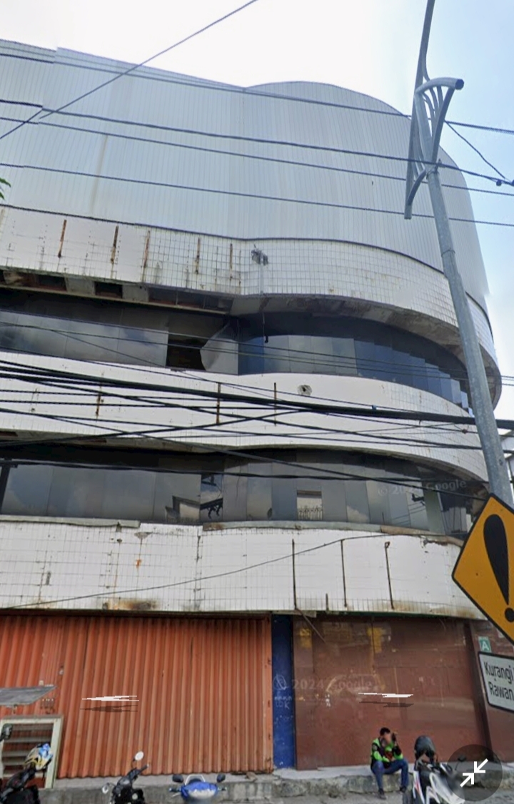 Jual Atau Sewa Gedung Strategis di Bratang Binangun Surabaya Timur - Image 1