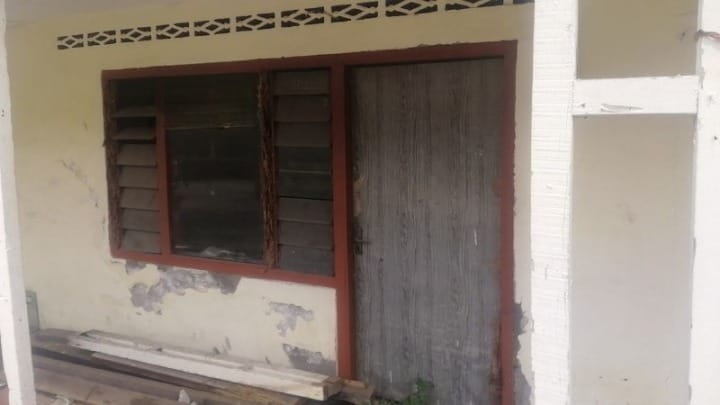 Dijual Rumah Nyaman di Kebraon Mitra Satwa Surabaya Barat - Image 1