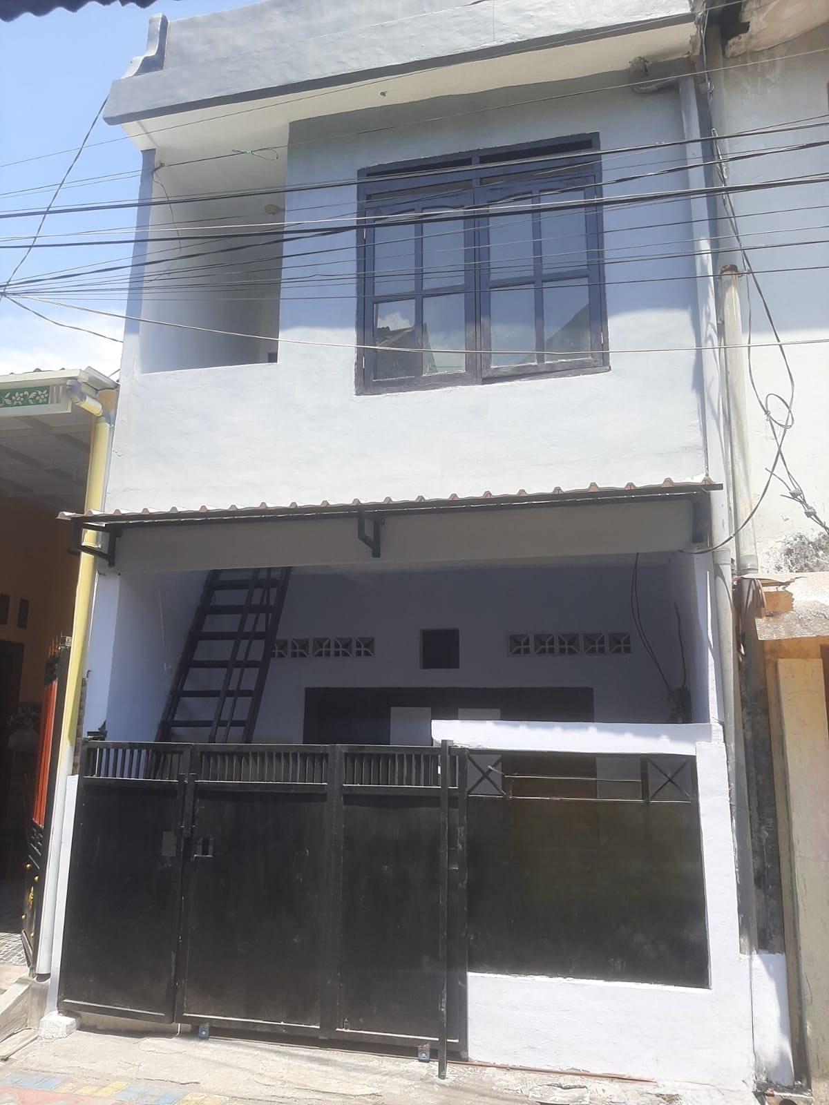 Dijual Rumah Primary di Nginden Permata Surabaya Timur - Image 1