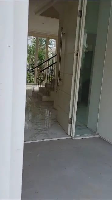 Dijual 2 Rumah Jejer Murah di Pakuwon Indah Wilayah Surabaya Barat - Thumbnail 4