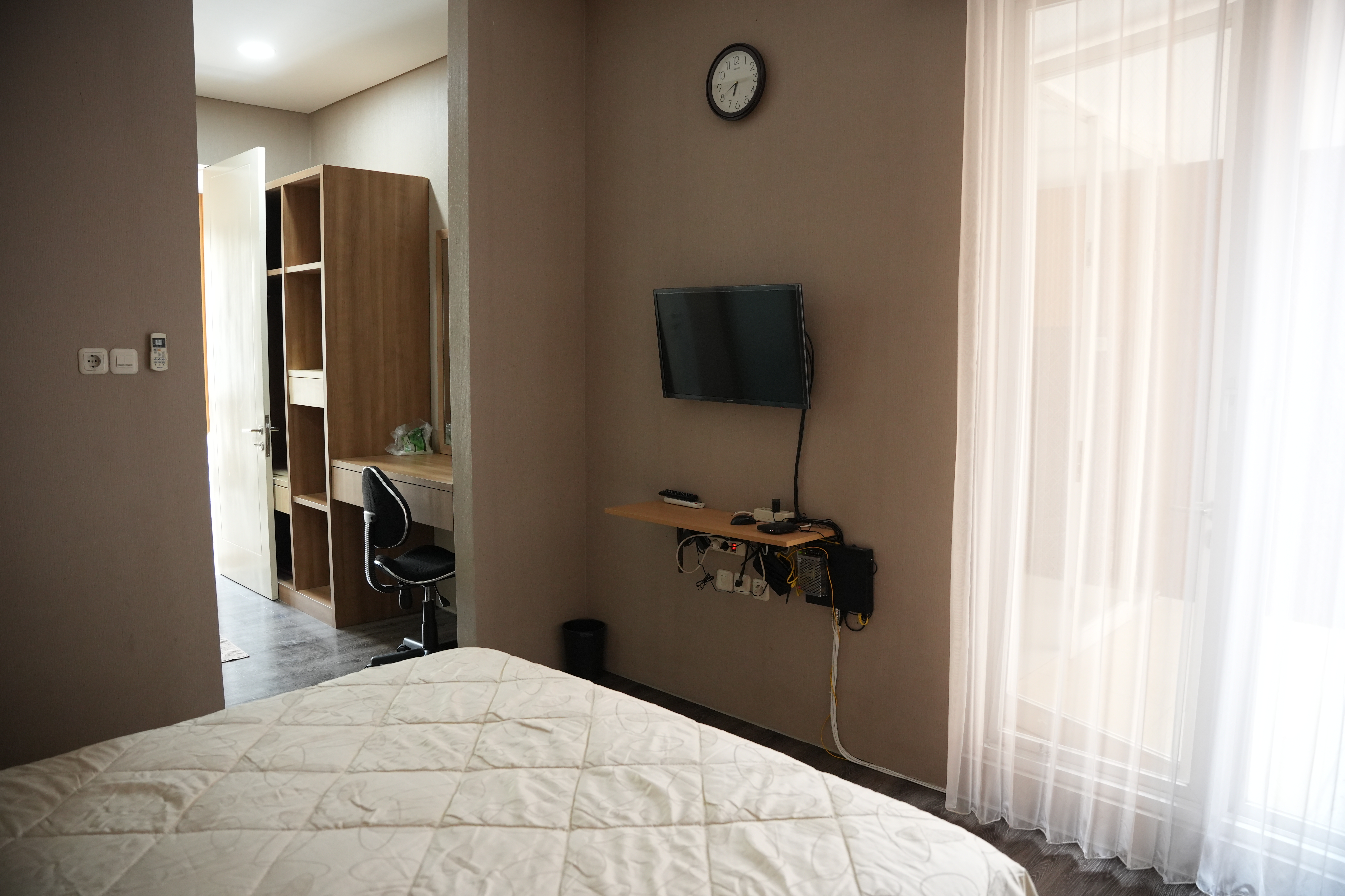 Dijual Rumah Bagus Nyaman di Royal Residence Surabaya Barat - Thumbnail 4