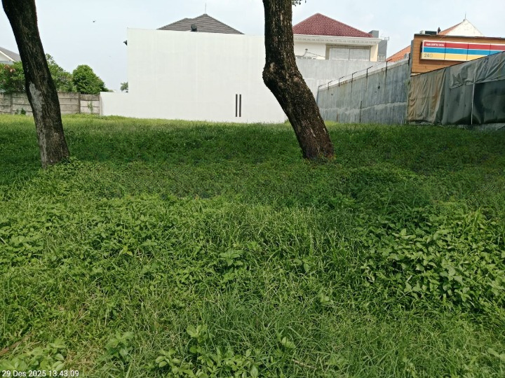 Dijual/Disewakan Tanah Kavling di Raya Telaga Utama Citraland Surabaya Barat - Image 1