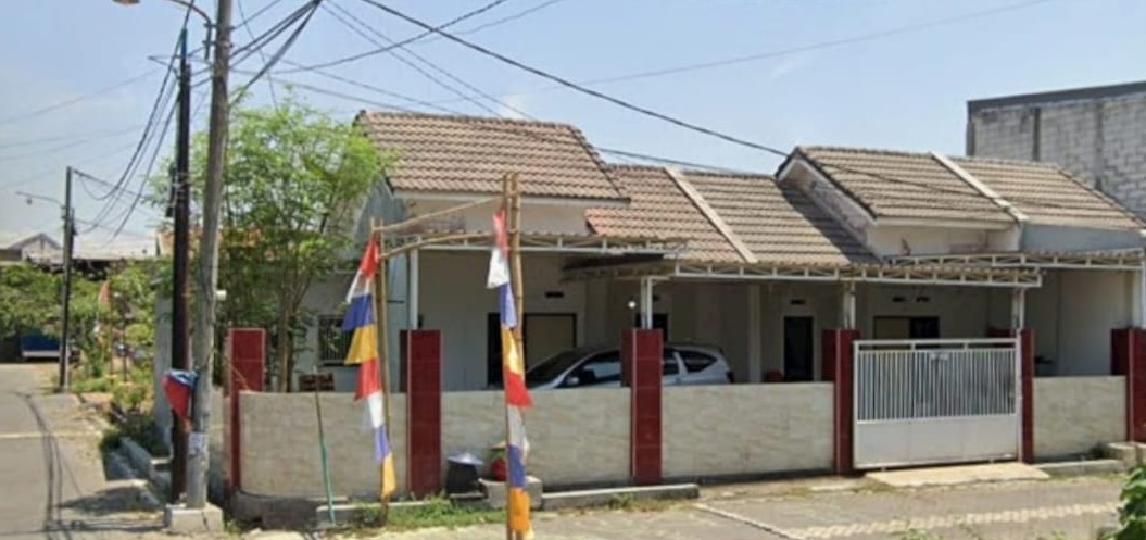Dijual Cepat Rumah Strategis di Griya Taman Asri Sidoarjo - Image 1