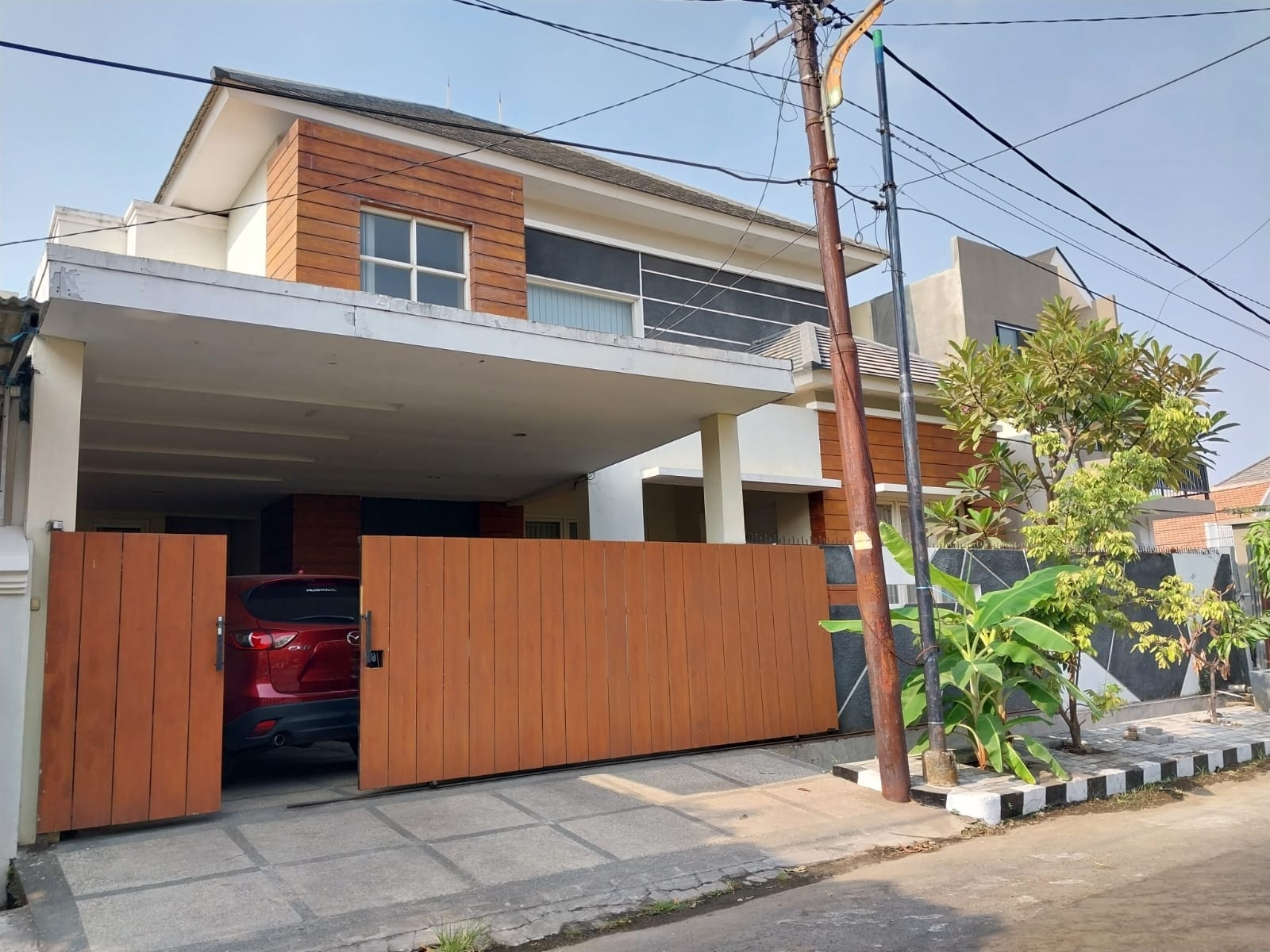 Dijual Rumah Bagus dan Terawat di Rungkut Asri Surabaya Timur - Image 1