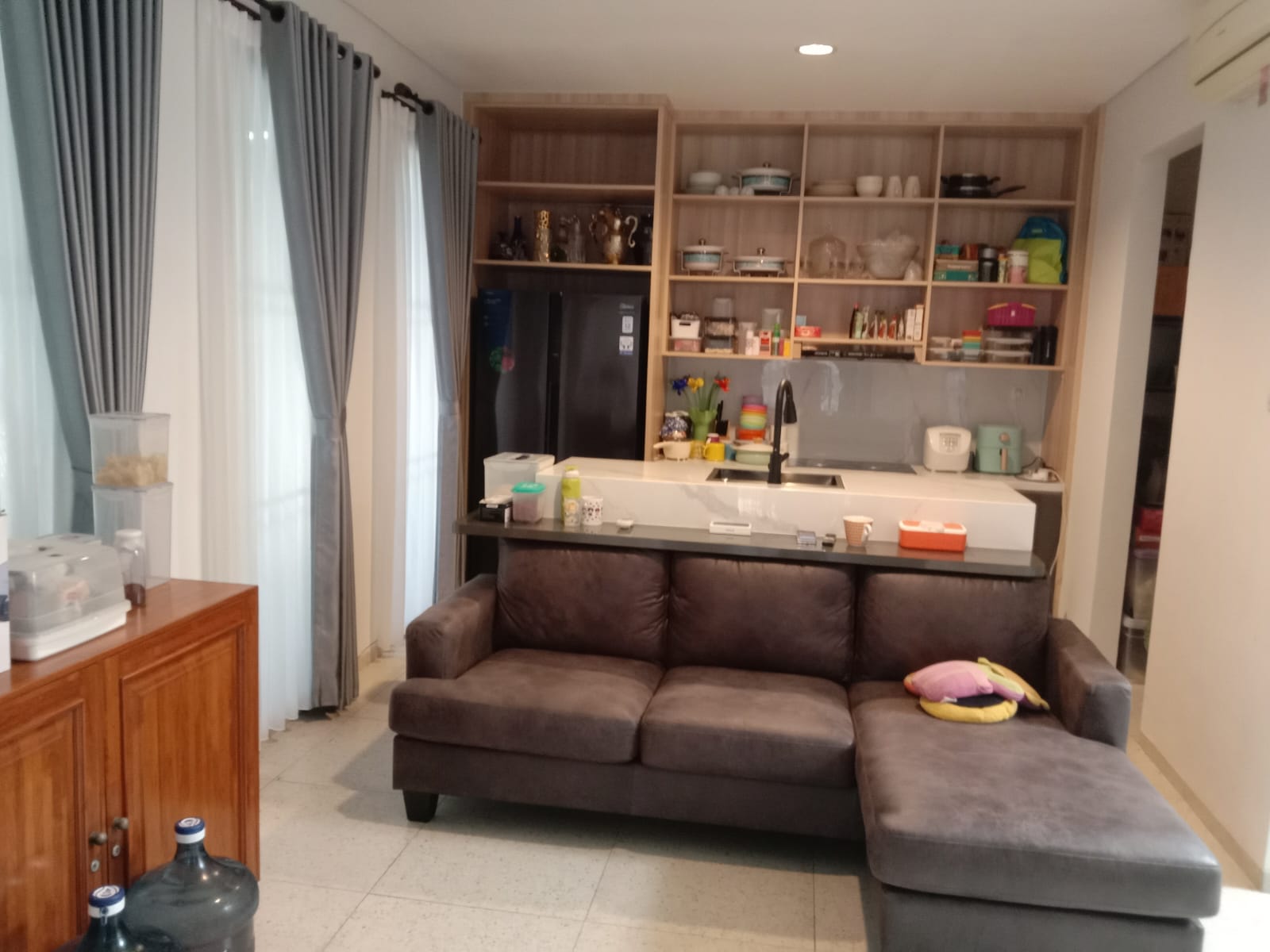 Dijual Rumah Nyaman Bagus di Amarylis Estate, Tangerang Selatan - Image 1