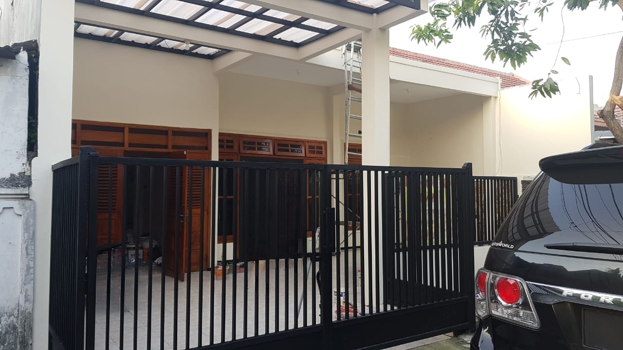 Disewakan Rumah Strategis di Perum Pondok Candra Indah Sidoarjo - Image 1