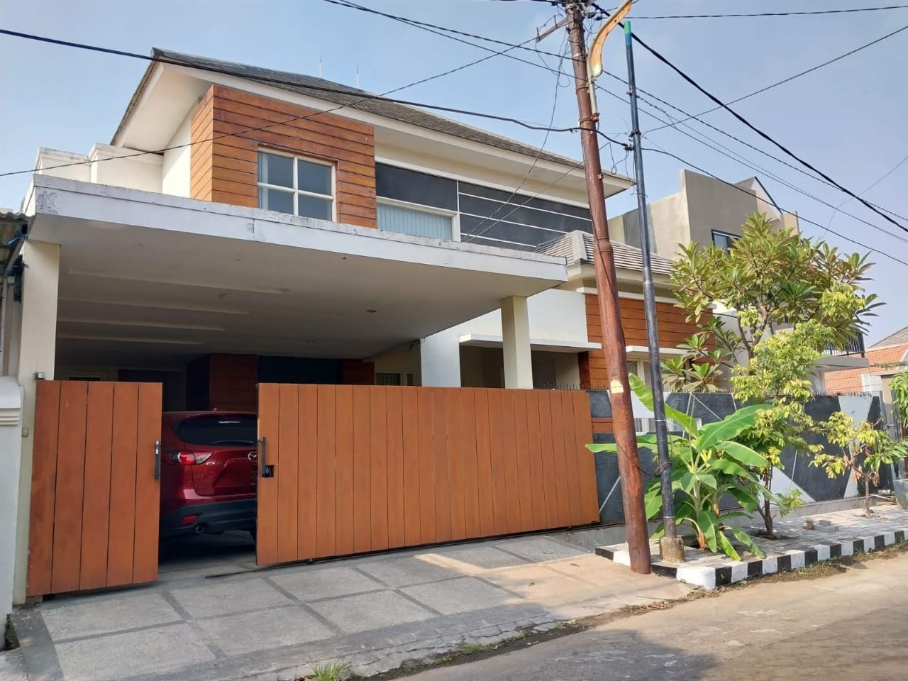 Dijual Rumah Bagus dan Terawat di Rungkut Asri Surabaya Timur - Image 1