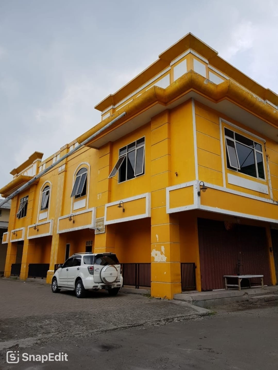 Dijual/Sewa 2 Ruko Gabung Posisi Hook di Komplek Jati Kepuh Sidoarjo - Image 1