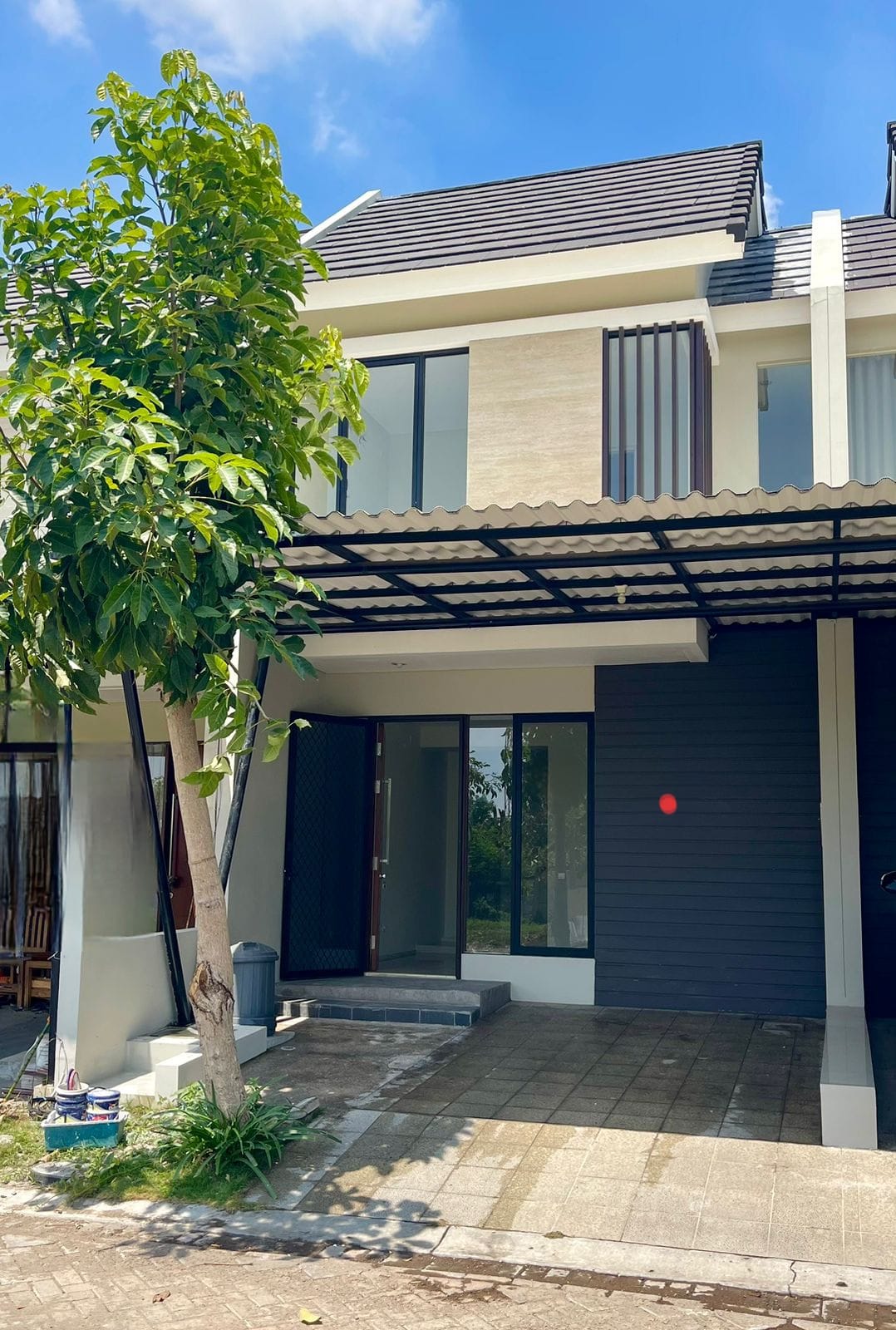 Dijual Murah Rumah Minimalis Northwest Lake Citraland Surabaya Barat - Image 1