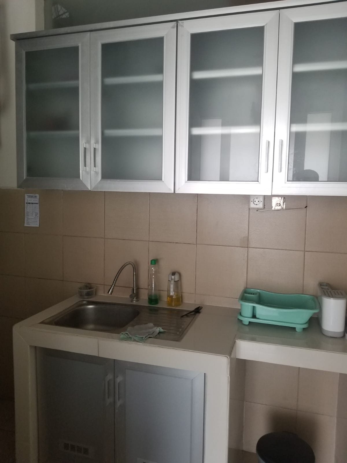 Disewakan rumah bagus di Taman Gapura Citraland Surabaya Barat - Thumbnail 4