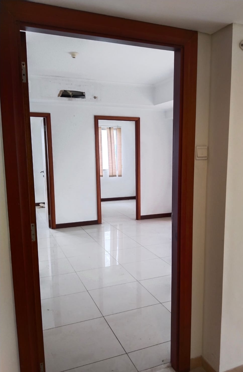 Dijual Murah Apartemen Surabaya Barat Waterplace Tower E - Image 1