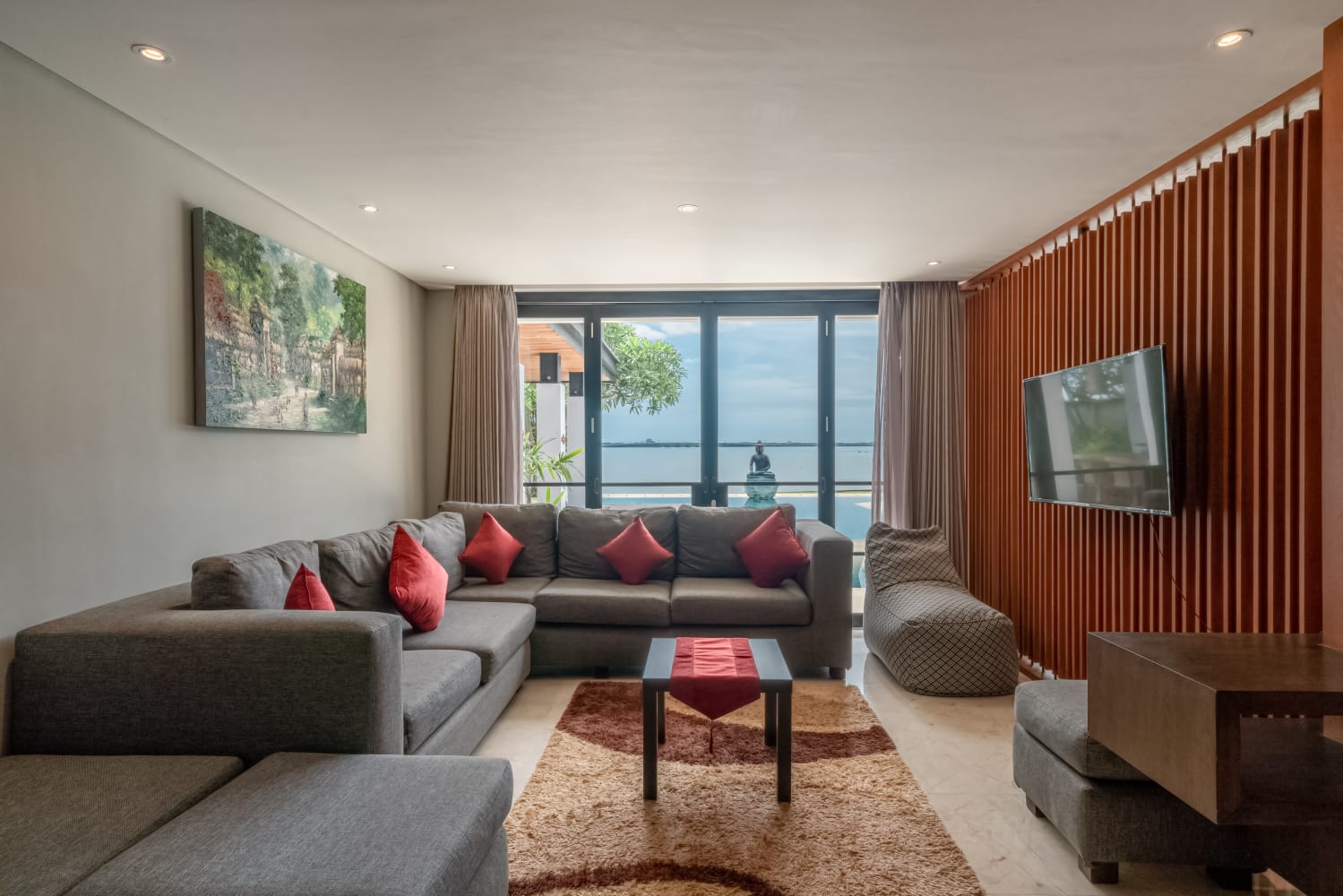 Dijual 1 Unit Villa Strategis di Bali - Image 1