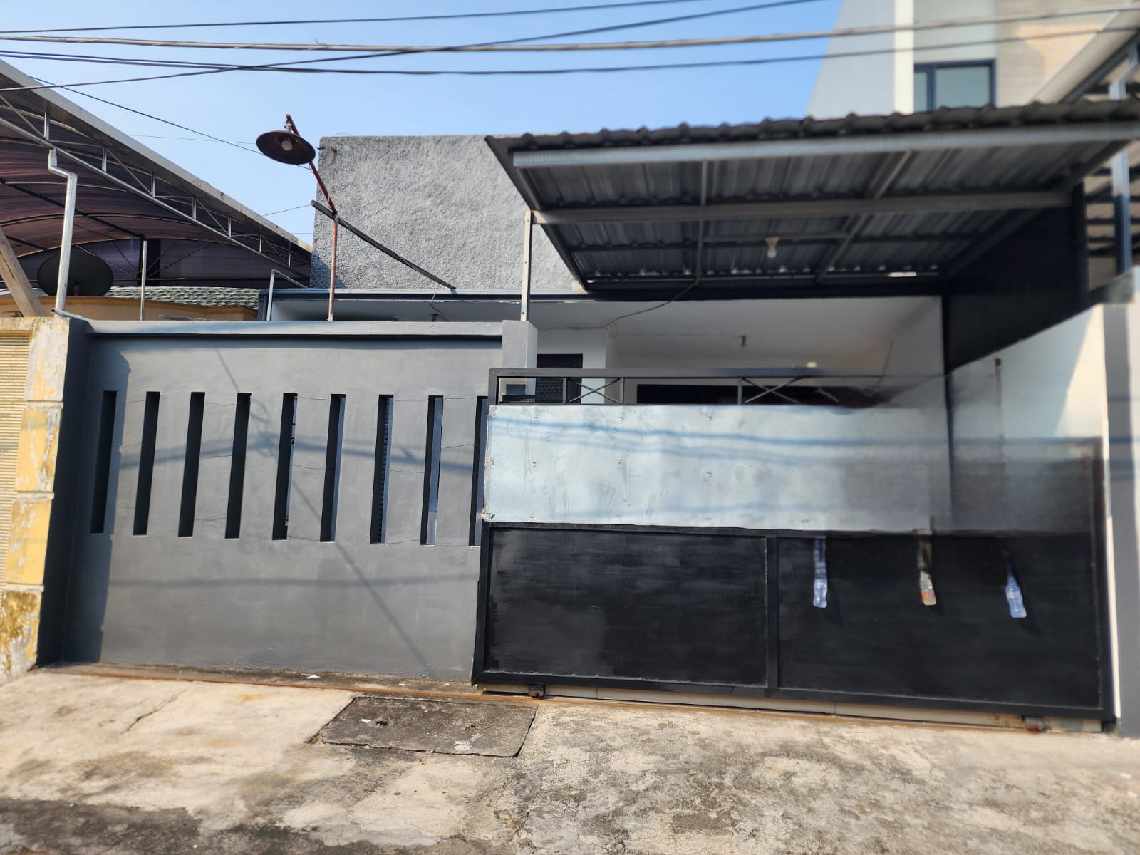 Disewakan Rumah Siap Huni Satelit - Image 1