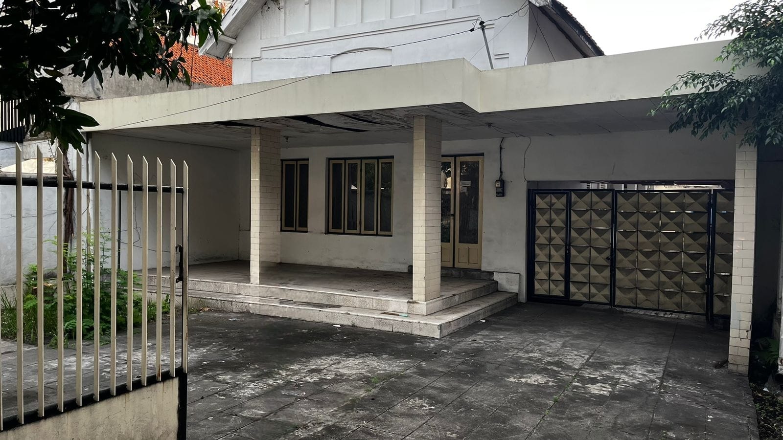 Dijual Rumah Komersial Daerah Biliton Gubeng Surabaya Timur - Image 1