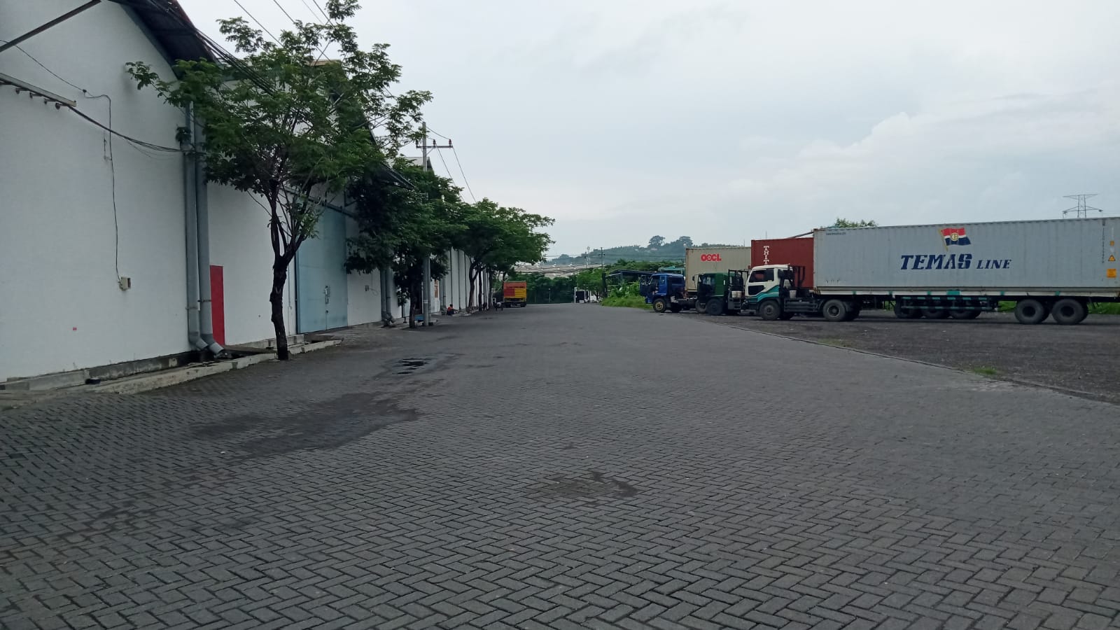 Disewakan Gudang Bagus Strategis Romokalisari Surabaya Barat - Thumbnail 3