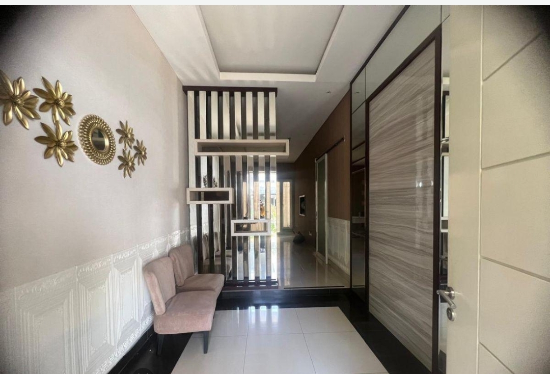 Rumah Sewa San Diego Pakuwon City - Thumbnail 2