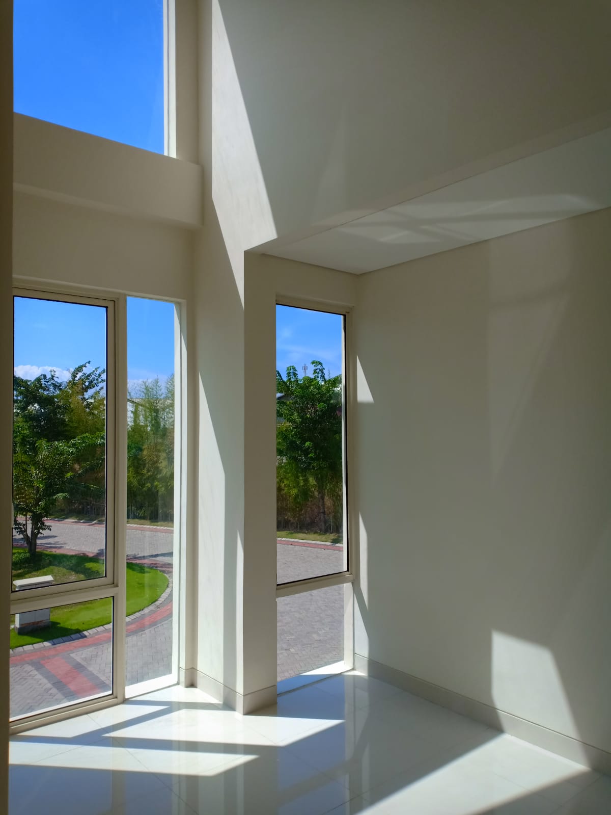 Dijual/Disewakan Rumah Bagus Murah Wilayah Surabaya Barat - Thumbnail 4