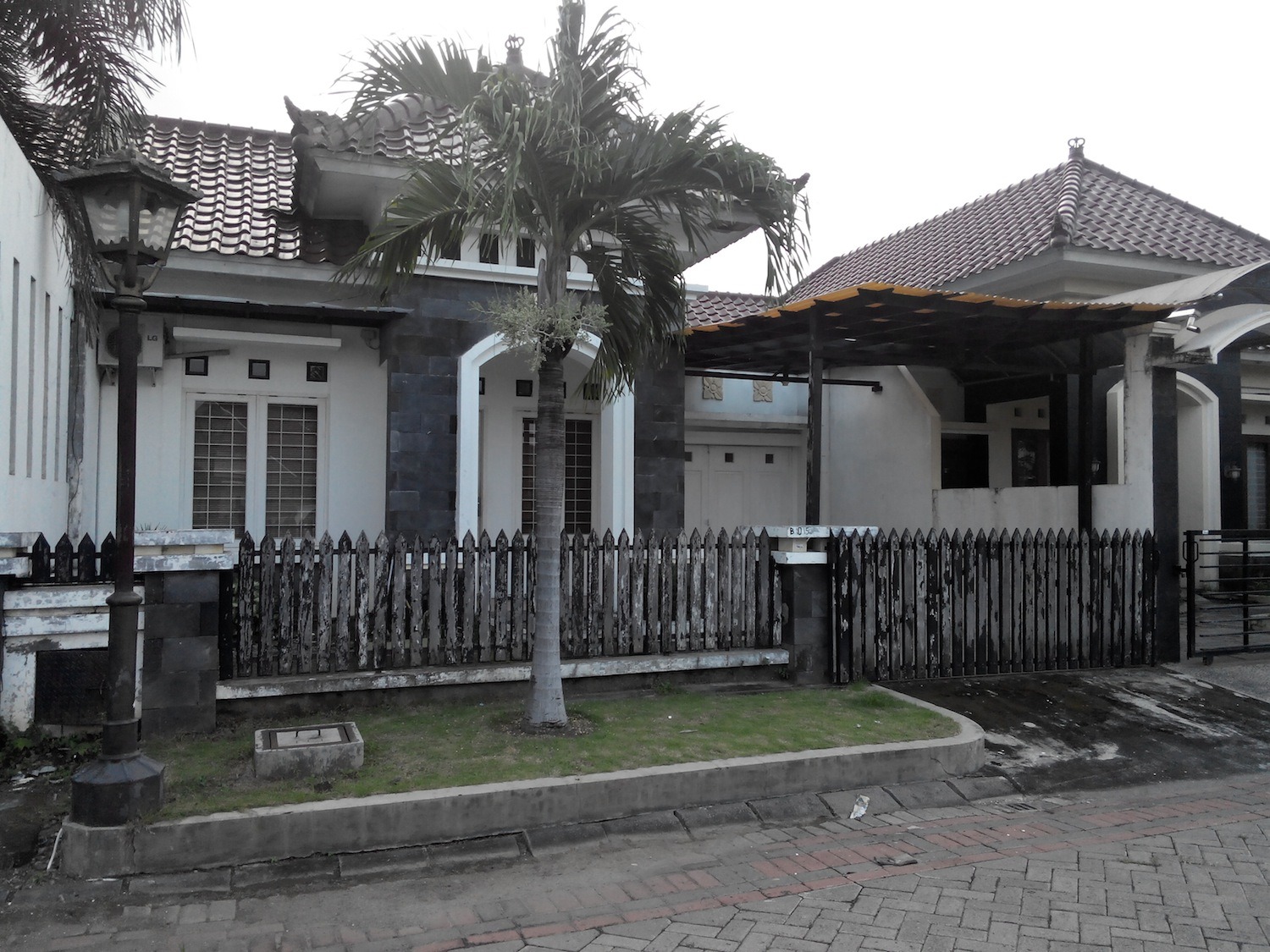 Rumah Dijual Murah Strategis Purimas Surabaya Selatan - Image 1