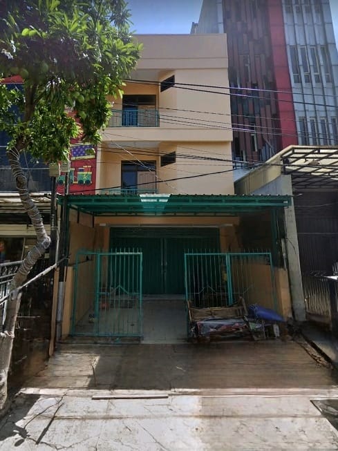 Disewakan Ruko 3 Lantai Strategis di Kupang Jaya Surabaya Barat - Image 1