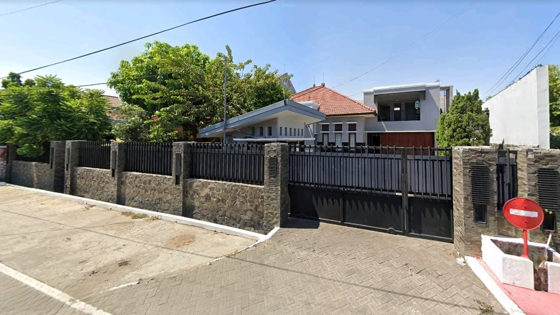 Dijual Rumah Mewah Luas Siap Huni Wilayah Kutisari Utara Surabaya Timur - Image 1